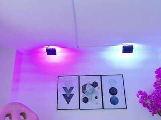 tamaragrays Live Webcam on CamSoda