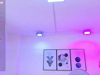 tamaragrays Live Webcam on CamSoda