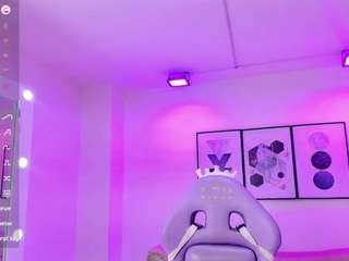 TamaraGrays live webcam show