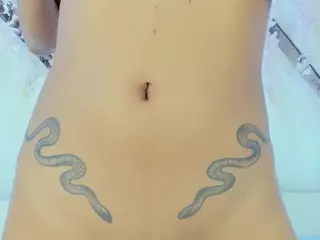 Dakota Rousseell's Live Sex Cam Show