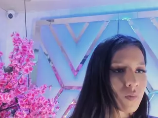 Dakota Rousseell's Live Sex Cam Show