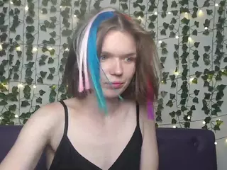 DaylinaLops's Live Sex Cam Show