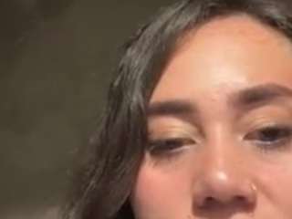 Live webcam model imrebecca on Soda Cams