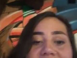 Live webcam model imrebecca on Soda Cams