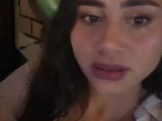 Live webcam model imrebecca on Soda Cams