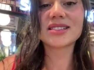 Live webcam model imrebecca on Soda Cams