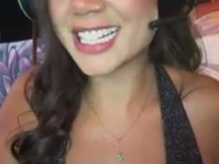 Live webcam model imrebecca on Soda Cams