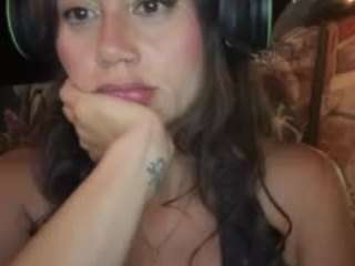 Live webcam model imrebecca on Soda Cams