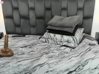 MartinaMadisson's Live Sex Cam Show