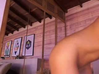 Live webcam model ammyscott on Soda Cams