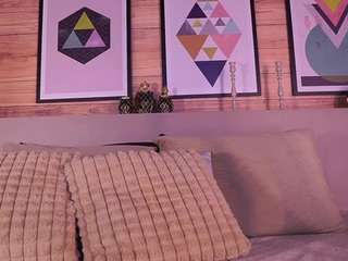 ammyscott's CamSoda show and profile