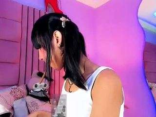  audry-cute chat room