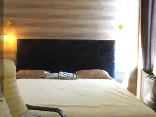 BlackXCrystal's Live Sex Cam Show