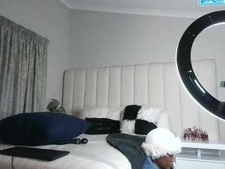 Bustygoddess32