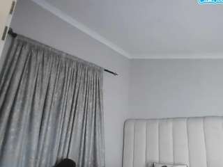 Bustygoddess32