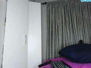 bustygoddess32