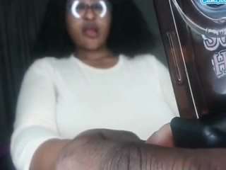 bustygoddess32
