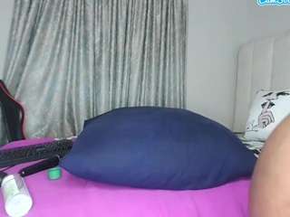 bustygoddess32