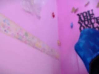 lilapinky Live Webcam on CamSoda