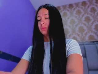 lilapinky Live Webcam on CamSoda
