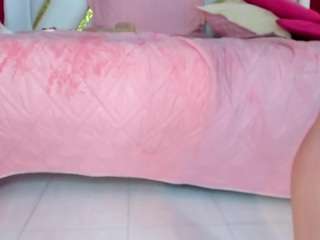 lilapinky webcam