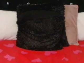 lillyhott Live Webcam on CamSoda