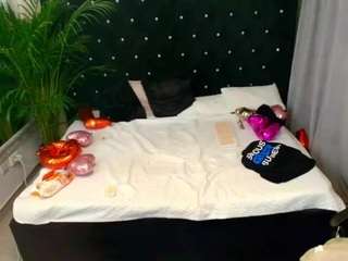 lillyhott Live Webcam on CamSoda