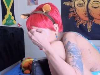 iamtokyolee live webcam show