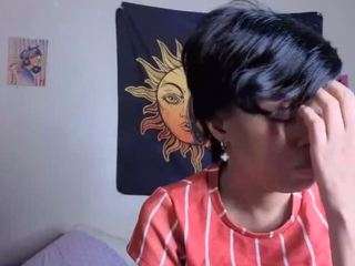 iamtokyolee live webcam show