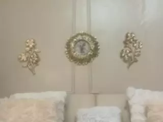 KITTIEFRECKLES's Live Sex Cam Show