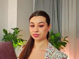 le modèle divetagrace est en webcam porno dans un show sur le site camsoda, il possède les tags suivants: ahegao,pussy,massage,naked,natural,nature,normal,ohmibod,oil,orgasm,petite,pov,sexy,lovense,solo,spanking,squirter,strip,tease,teen (18+)