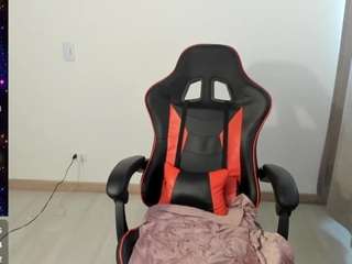 Steamy Maryluna95 will activate your whims in a sexy live performance maryluna95 from CamSoda