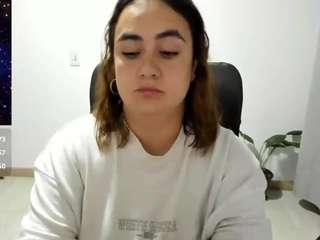 Dulce Maria live webcam show