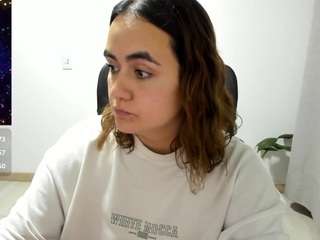 Dulce Maria live webcam show