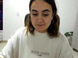 Dulce Maria live webcam show