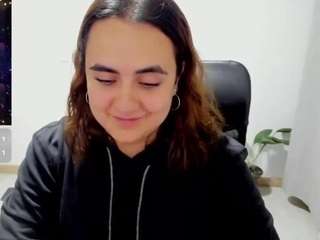 Dulce Maria live webcam show