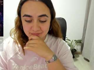 Dulce Maria live cam preview