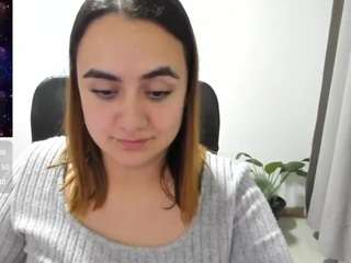 Dulce Maria live cam preview