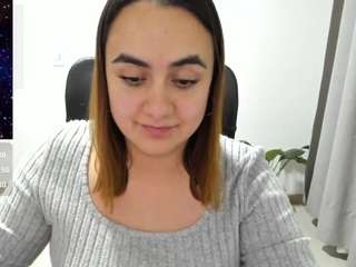 Dulce Maria live cam preview
