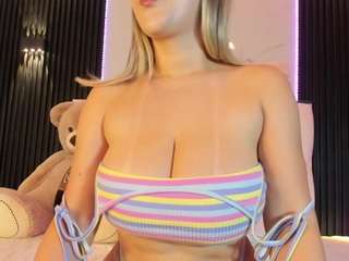 abbyy-lopez live webcam show