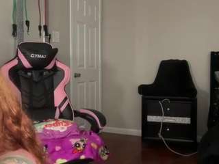 bigbootylatina718's CamSoda show and profile