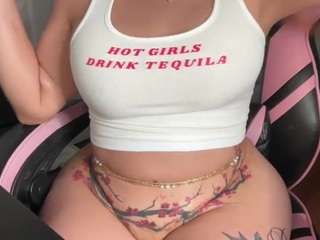 bigbootylatina718