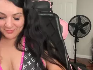 bigbootyjudy's Live Sex Cam Show