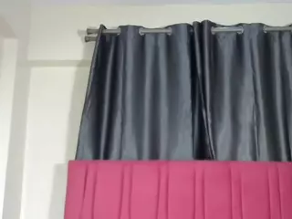 JollyMami's Live Sex Cam Show