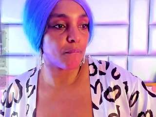 lovely-nicki webcam