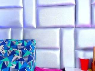 lovely-nicki's live room