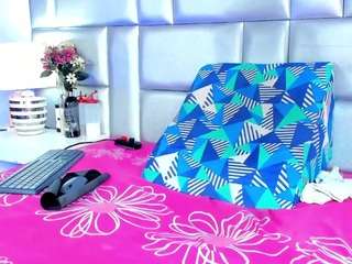 lovely-nicki Sex Cam Show