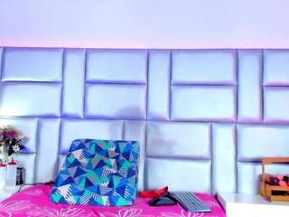 lovely-nicki Sex Cam Show