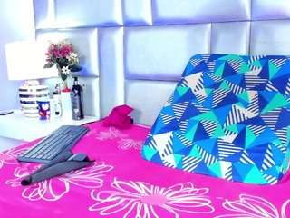 lovely-nicki Sex Cam Show