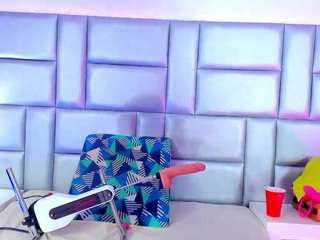 NinaNicole live webcam show